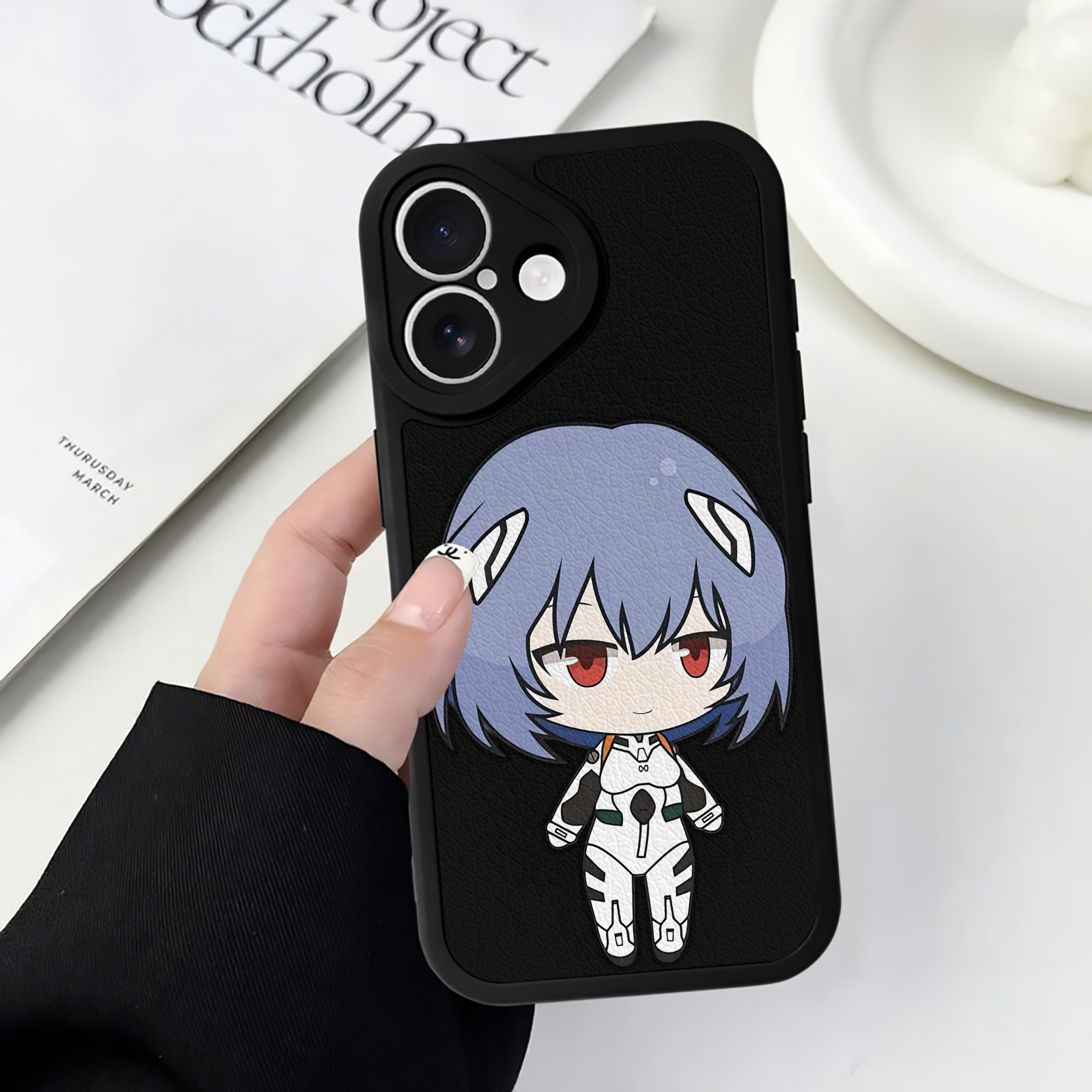 （画像用） EVA 新世紀エヴァンゲリオン 【iPhone 16シリーズ対応】シリコンスマホケース（レザー調） 材質：シリコン